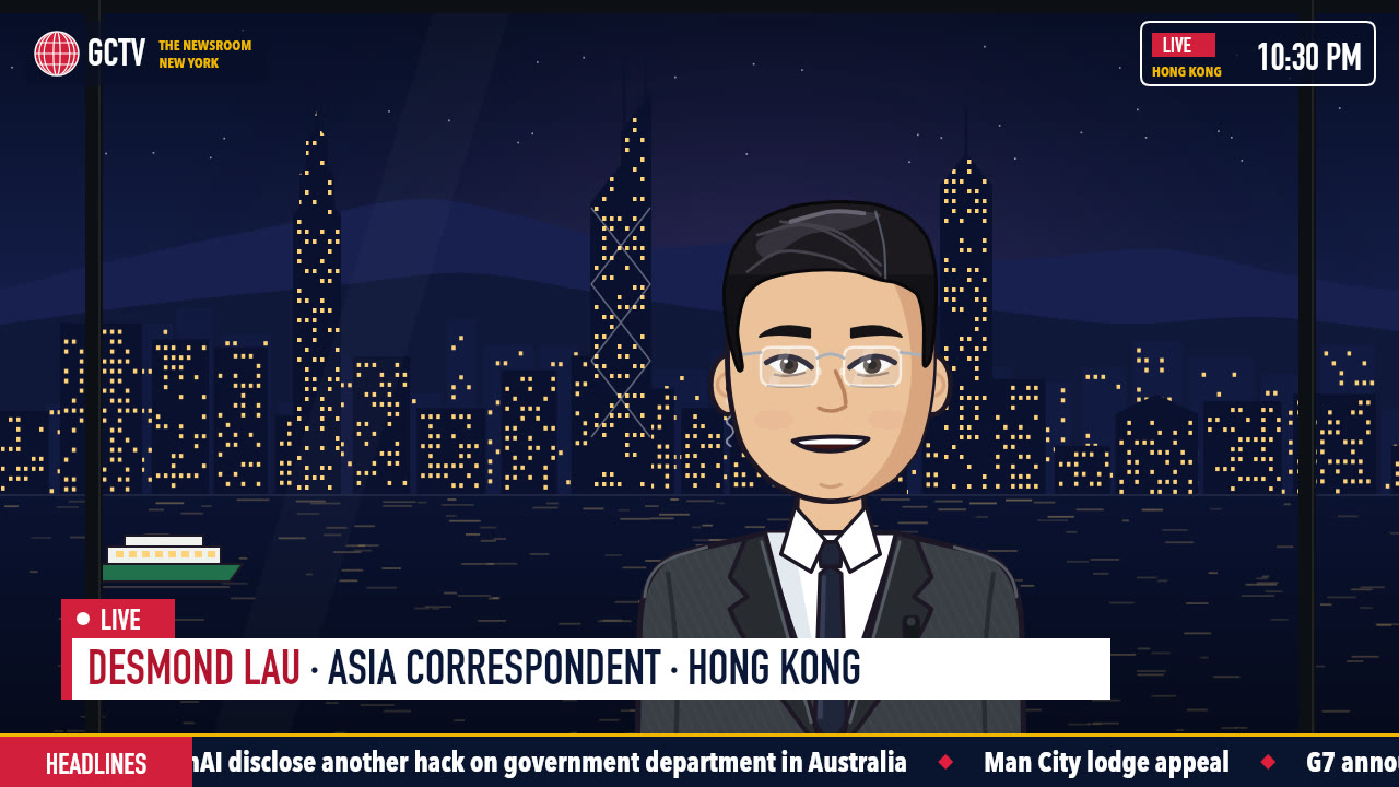 Desmond Lau live from Hong Kong at night